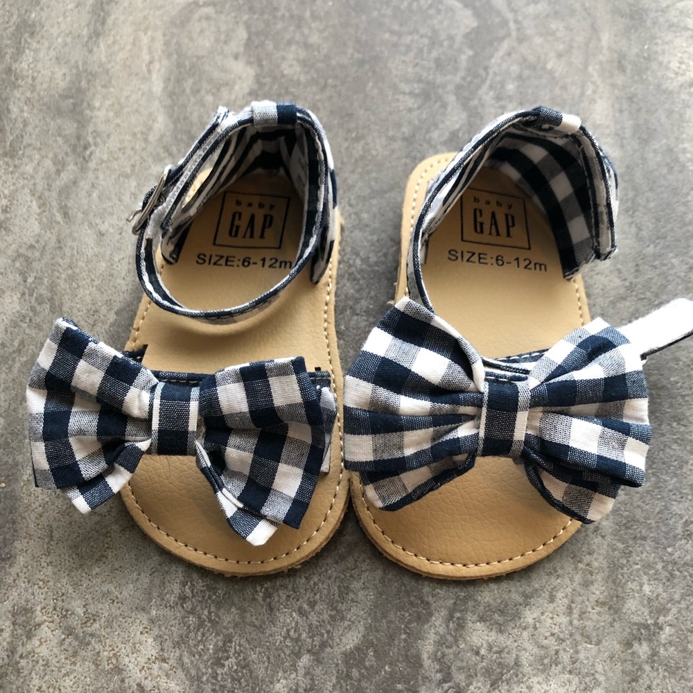 Girls Gap Sandals
